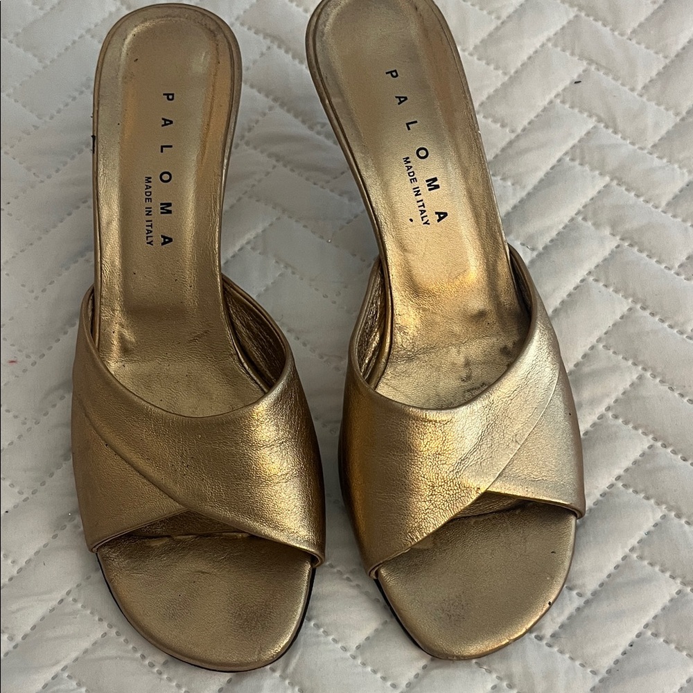 Paloma Matte Gold Women's Vintage  Style Kitten Heels size 8